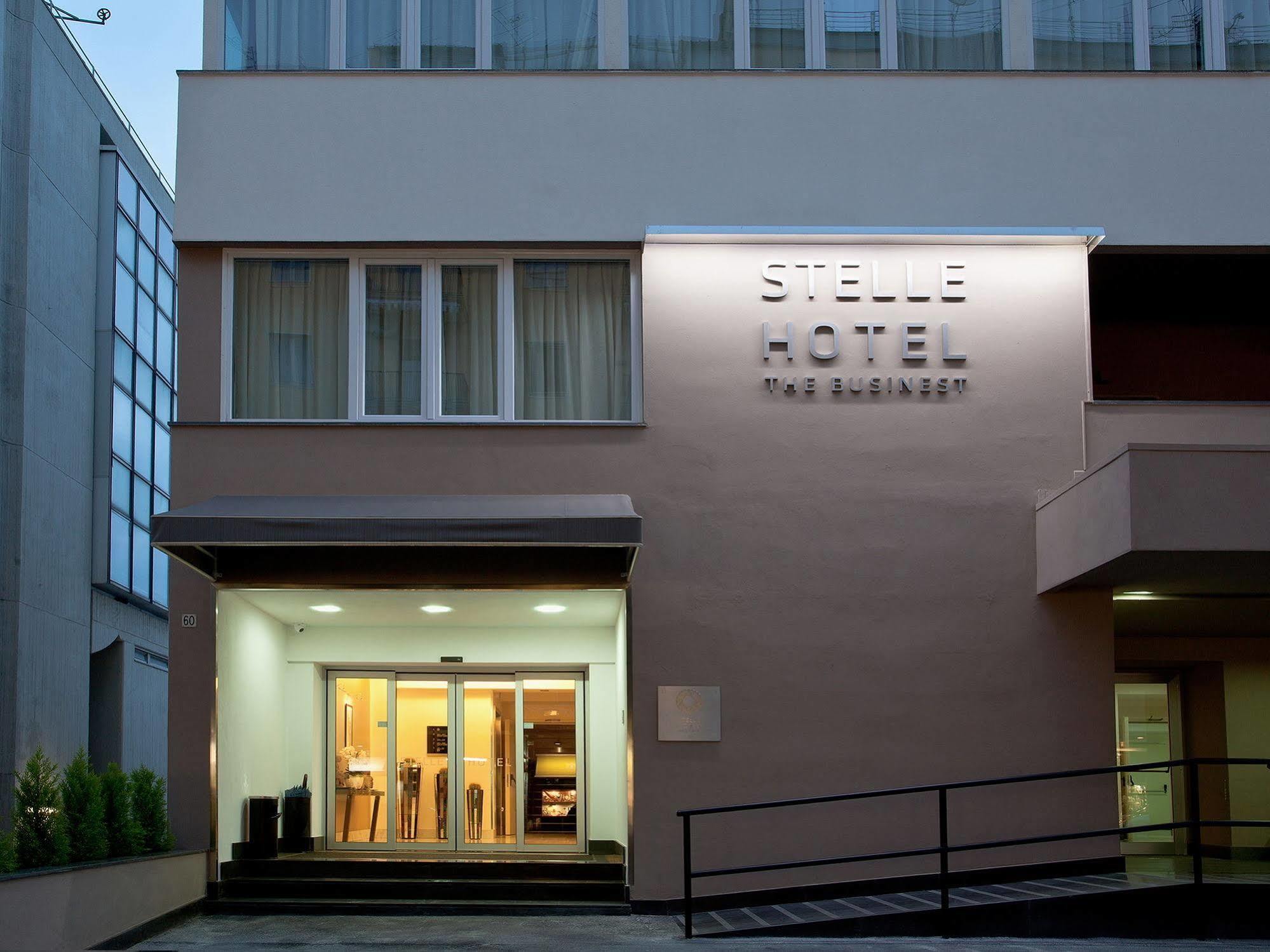 Stelle Hotel The Businest Nápoles Exterior foto